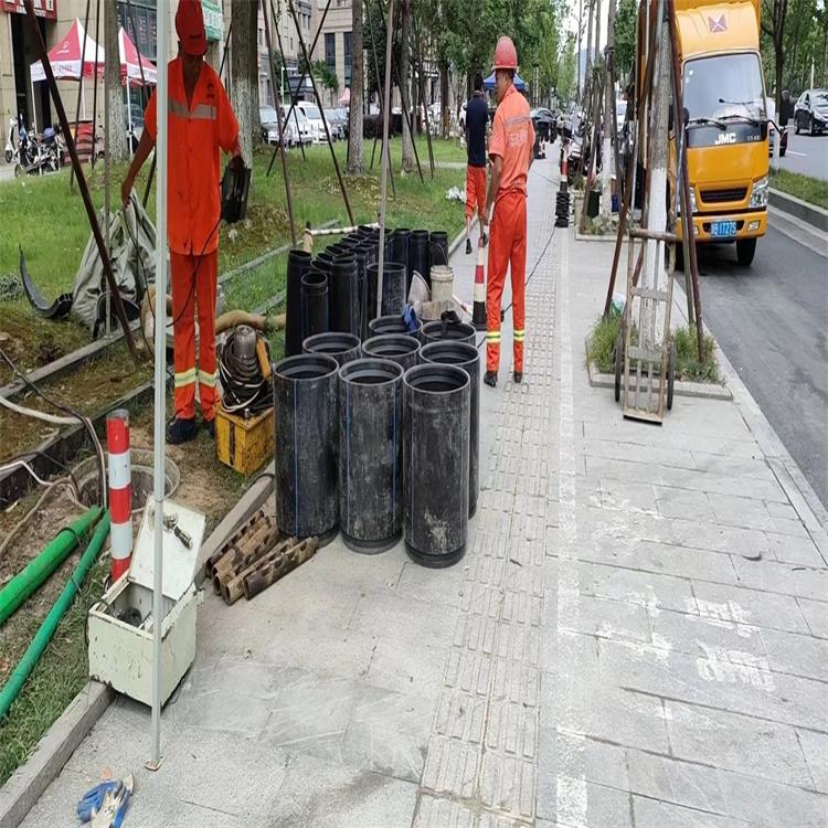 保城镇管道短管置换修复